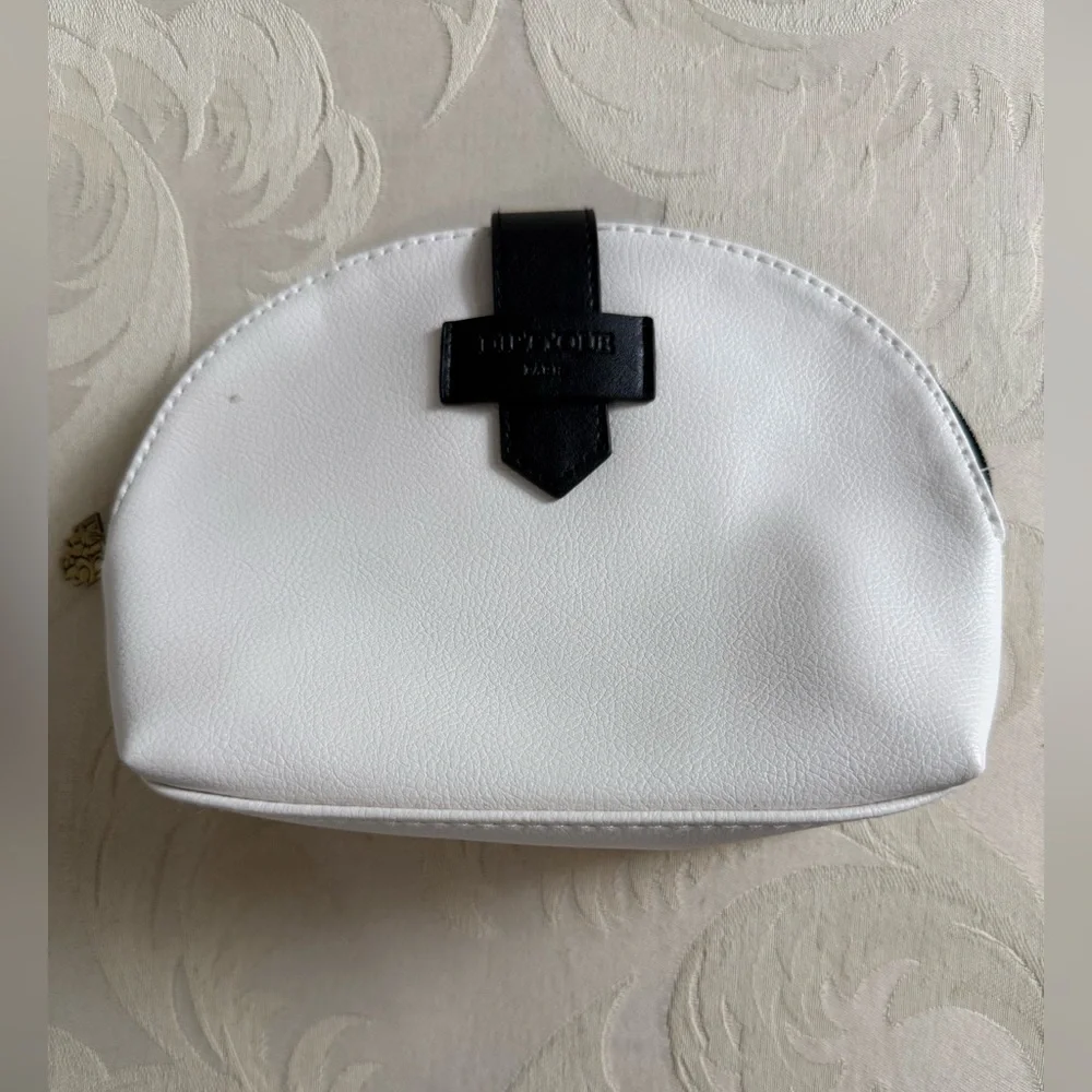 Diptyque Paris White & Black Cosmetic Pouch Makeup Bag Toiletry Case